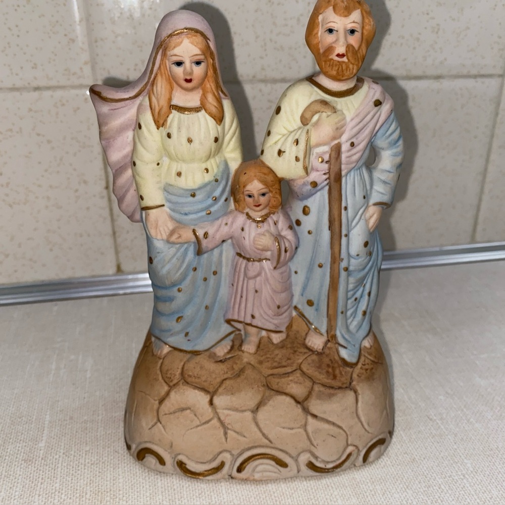 Flambro VTG Fine Porcelain Holy Family figurine Christmas Decoration NO Light‎